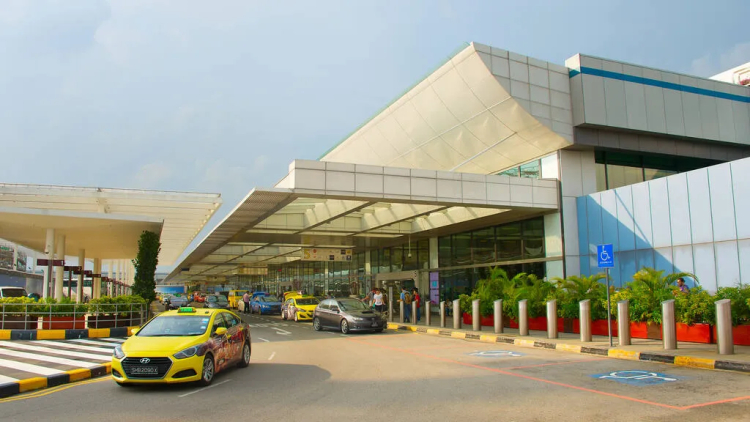 Higher taxi surcharges from Changi and Mandai attractions are here to stay